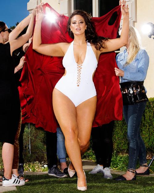 170斤"最胖超模"ashleygraham,美国最贵大码超模