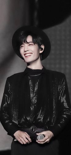 肖战手机电脑壁纸|南京见面会 泰国见面会_腾讯新闻