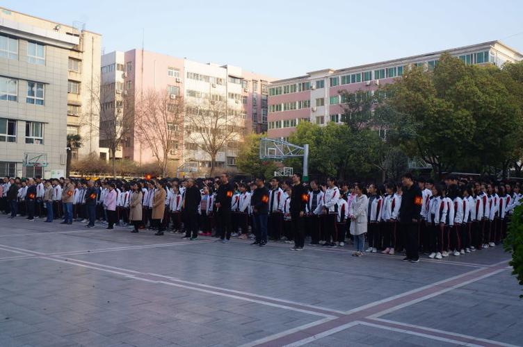 安全在心 警钟长鸣——郑州24中举行应急疏散演练活动