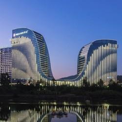 背山面海厦门海沧融信华邑酒店华邑山景房2晚含早餐旅拍延迟退房等