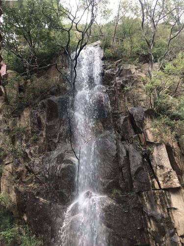 导游实拍莱芜九龙大峡谷