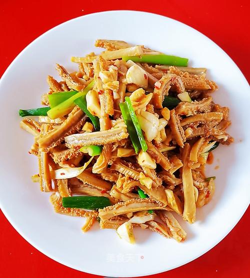 蒜泥红油牛肚条