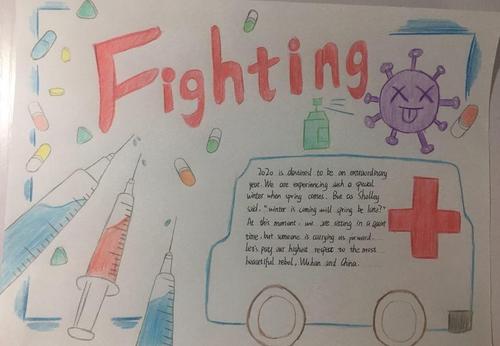 八年级组织开展了"抗击新冠肺炎疫情"英语主题手抄报征集活动