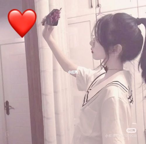 高马尾的女生头像_马尾_女生头像_素材_头像