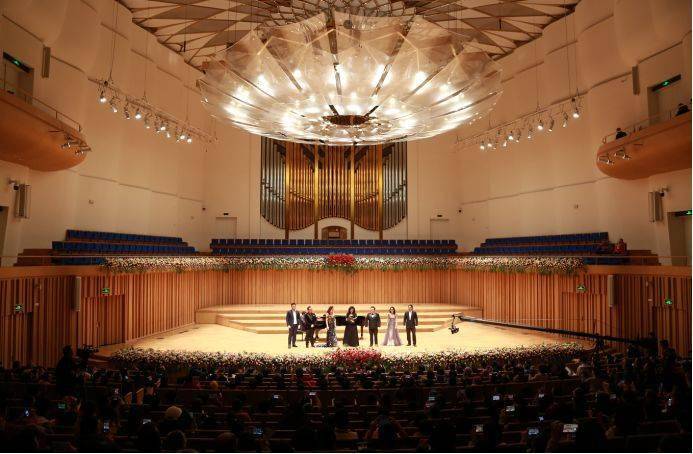 图据成都艺术剧院