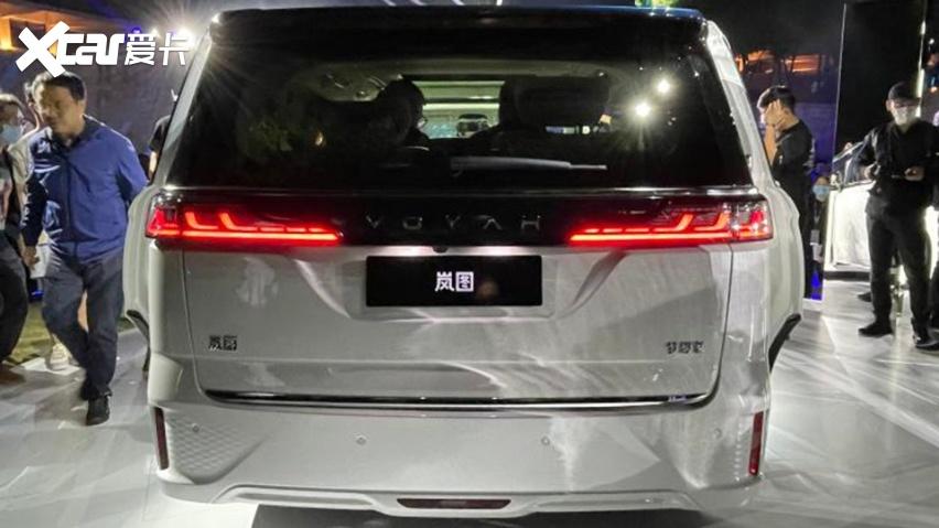 比埃尔法大一圈/不到6秒破百,岚图新mpv有啥亮点?