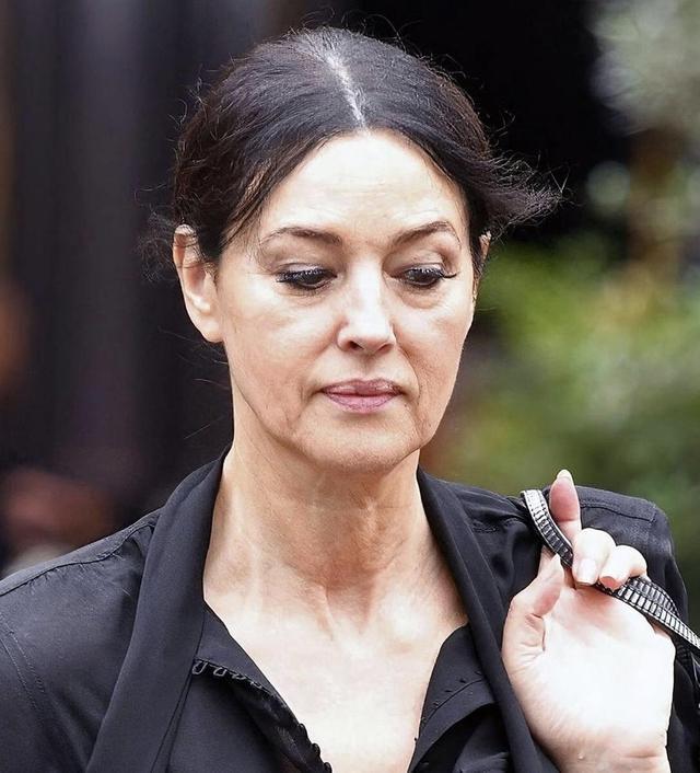 美人迟暮:莫妮卡·贝鲁奇,近照颜值崩塌