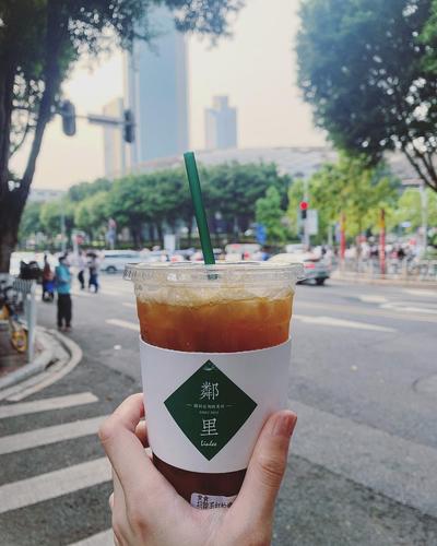 邻里柠檬茶