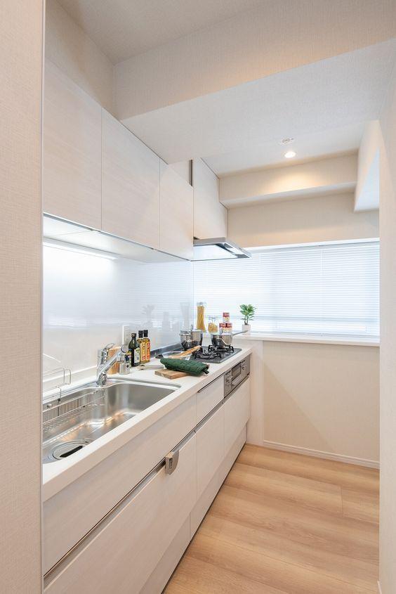 为啥日本厨房小却整洁?看似不起眼的"凹槽"设计,用了倍感依赖