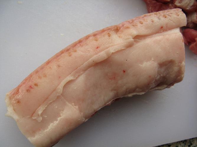 这个猪肉是不是有病啊?
