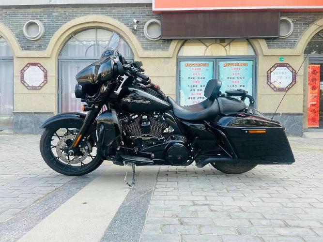 供应大贸20款哈雷大道滑翔