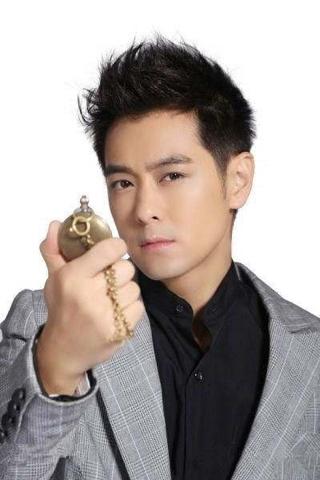 林志颖的照片是什么样的