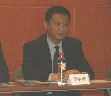 李学谦:中青报关注汽车产业的发展(组图)