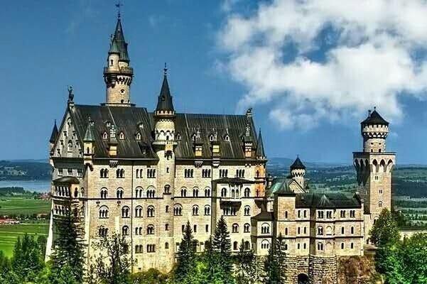 德国新天鹅堡现实版的童话世界