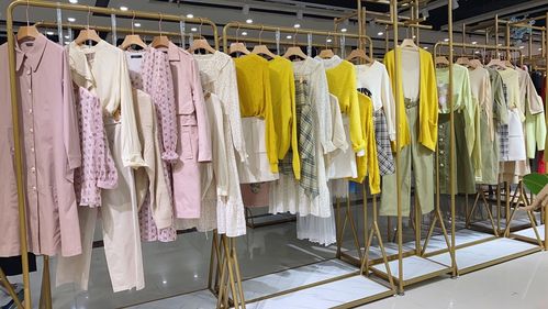 首页>服装>正文 梵妮天汇品牌折扣店女装货源进货渠道那个好广州三杰