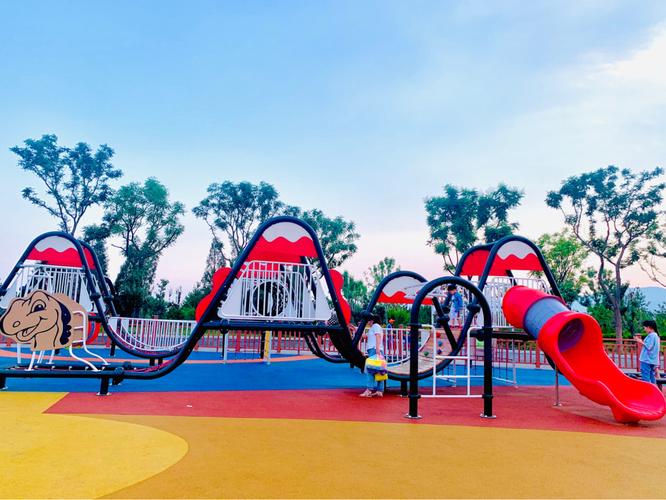 免费室外游乐场_沙滩_游乐场_鞋子_口罩_儿童乐园_晋阳湖自由行热门