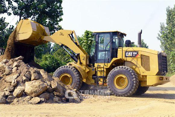 卡特彼勒中型轮式装载机的"前世"与"今生"