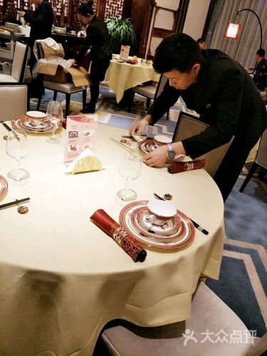 贵和皇冠假日名士宴中餐厅-图片-济南美食-大众点评网