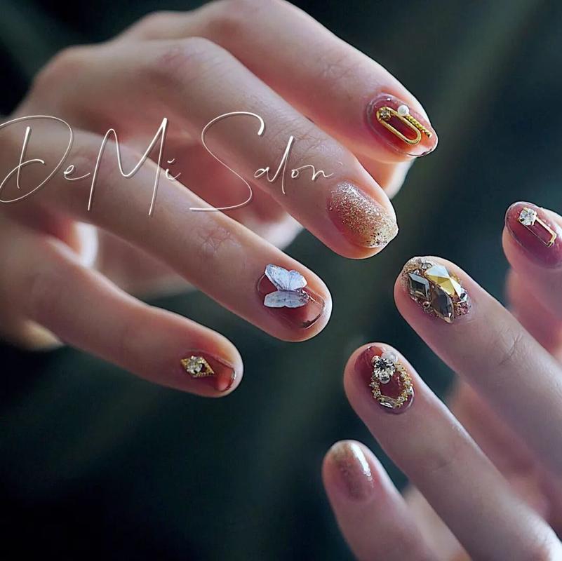 仙到爆今春最流行的梦幻蝴蝶美甲