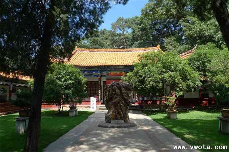 昆明凤鸣山金殿-太和宫旅游攻略,昆明凤鸣山旅游景点