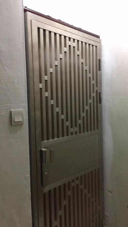 一樘高质量不锈钢入户门,开启一种全新美好生活!