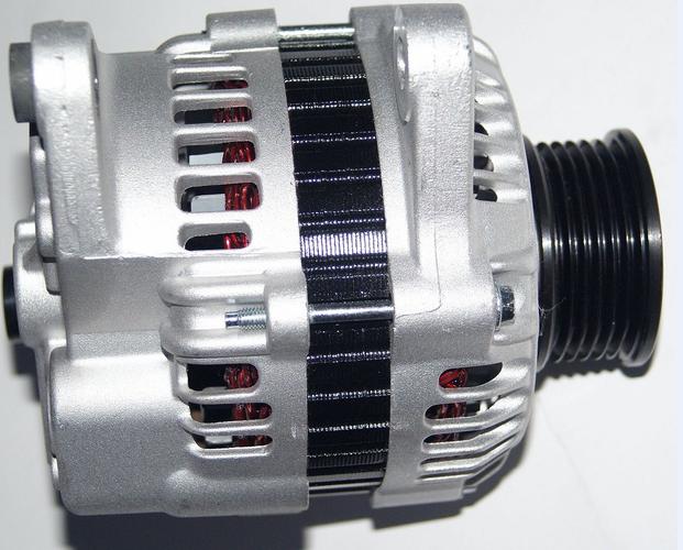 热卖宝骏730 宝骏630 五菱荣光1.2l 1.5l 长安悦翔 夏利n5发电机推荐