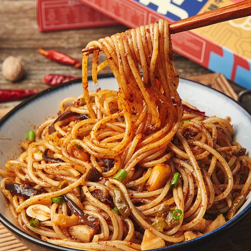 囧呆呆 南昌拌粉香辣牛肉口味方便速食 正宗江西特产干拌米粉