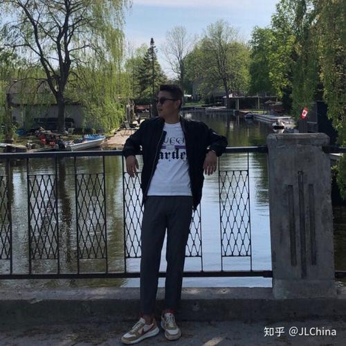 身高178cm的男生应该怎么穿衣搭配?