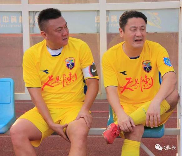 踢老甲a的马明宇和队友魏群