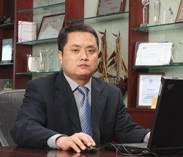 宋小龙(汉鼎证券投资基金基金经理)