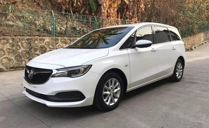 别克gl6 2018款 gl6 18t 6座豪华型