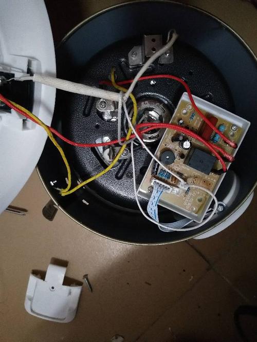 半球自动电饭煲这根线怎么接?