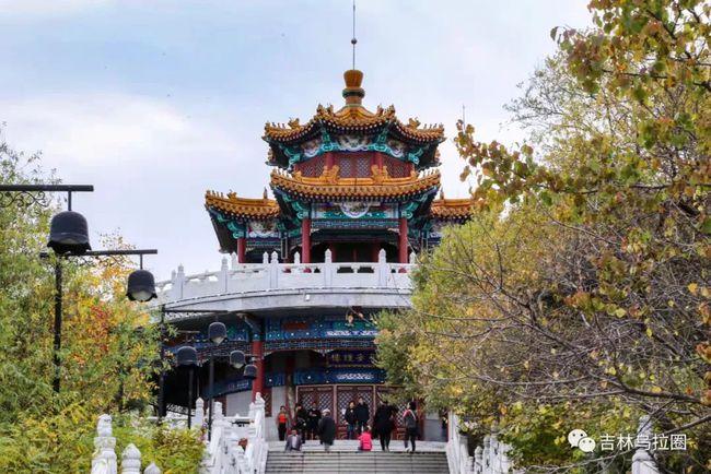 吉林市北山风景区满山秋色景如画