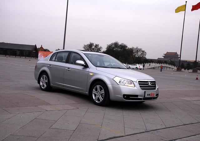 开过老款b70,再试全新奔腾t55,发现国产车进步真的很明显