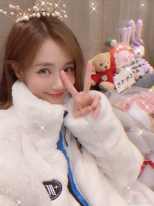 素颜女神李一桐,美出新高度!