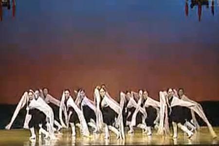 广场舞 民族舞蹈 藏族舞水袖舞组合天涯