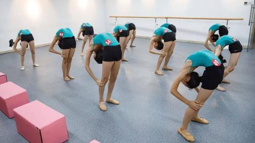 剧目",在考场中一定格外耀眼,  这也是好艺考舞蹈附中一直能成为综合