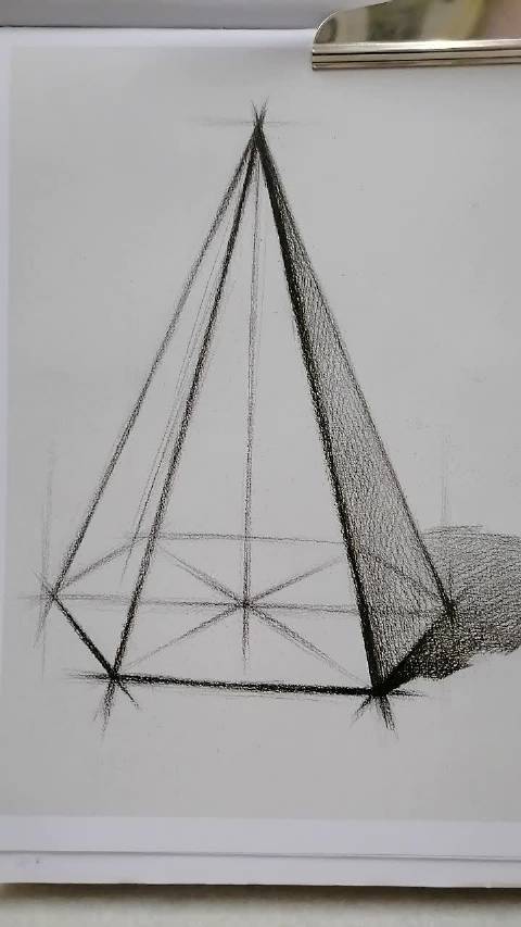 当代国画家徐鹤～美术高考素描基础教程:正六棱锥体画法(二)
