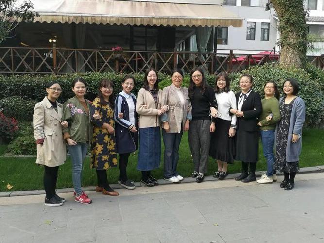 精彩还在继续,思考从不缺席,紫金港中学语文教研组让每一次教研都在