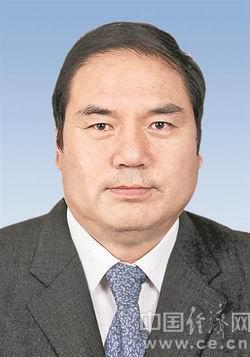 市副市长;陈宁,女,1968年9月生,日前已兼任中共榆林市委组织部部长