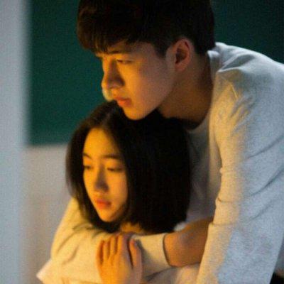 2019最新版情侣头像一男一女分开超好看的情侣头像独一无二