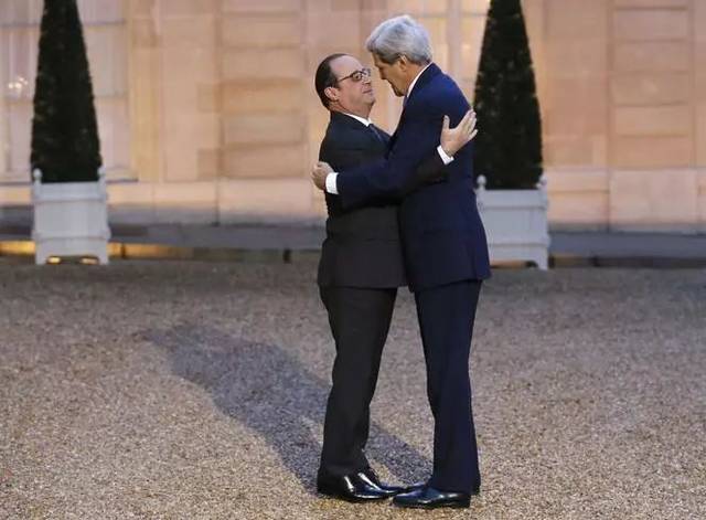 我希望能够按时上班,可以像男人和其他人打招呼一样:遇到男人和女人