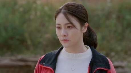 初婚:喜爱成了家里的宝,天黑出去走夜路家长都不让,突然娇贵了