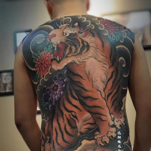 上山虎老传统彩色上山虎_纹身吧社区 - 纹身大咖