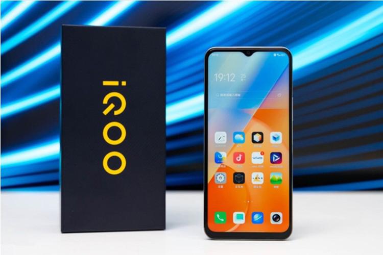 新品vivoiqooz5x天玑强芯长续航学生游戏拍照5g手机iqooz5x智能
