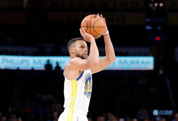 波波谈本场对库里的防守开始不错后来他的进攻比我们的防守好