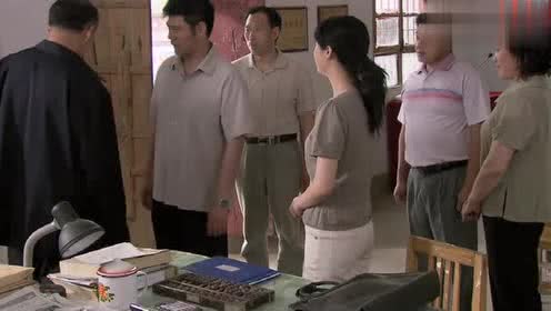 乡里彩虹:九菊觉得亏欠书记,希望他找个伴,可找个合适的不容易