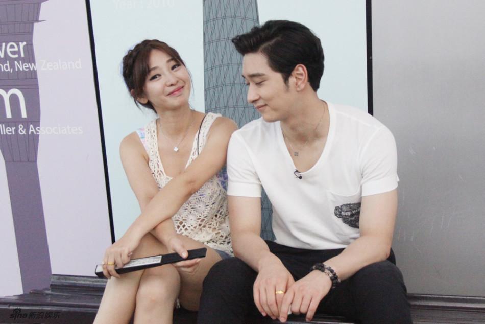 组图:柳岩黄灿盛高空约会 无惧危险呐喊告白_高清图集