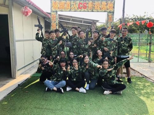 00-16:00) 四,活动地点:东方生态休闲农庄 五,活动实施:铭鹰拓展培训