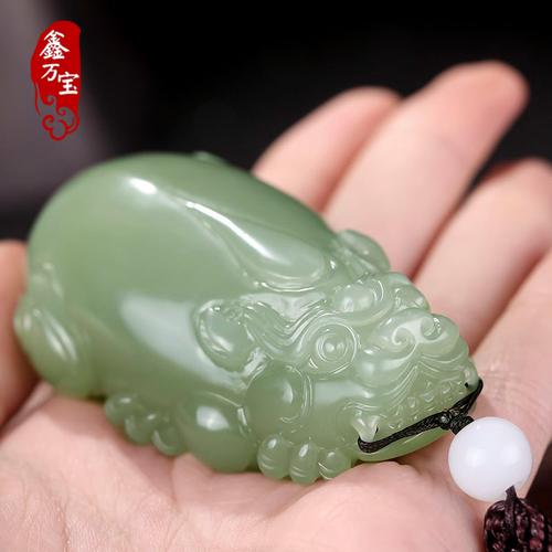 鑫万宝新疆和田玉青玉招财貔貅手把件天然玉石男款玉器把玩文玩件